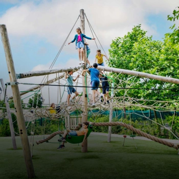 Kids Play Landing Page untitled design 2025 12 17t200953.327